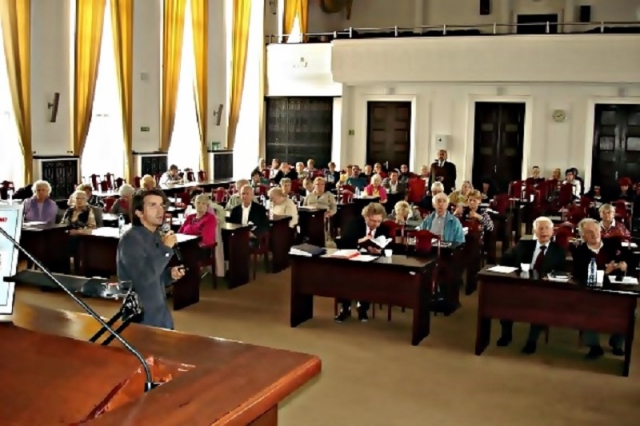 forum_seniora