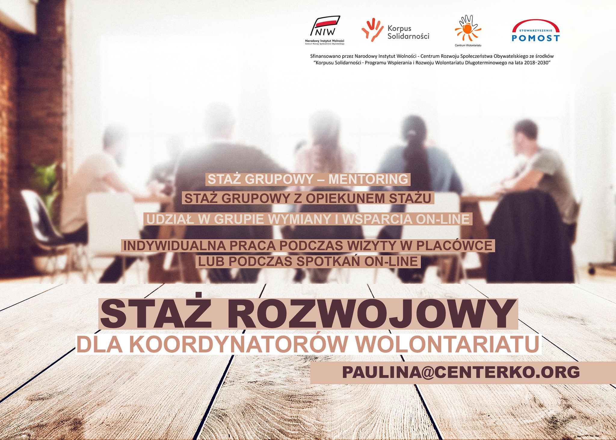 staże